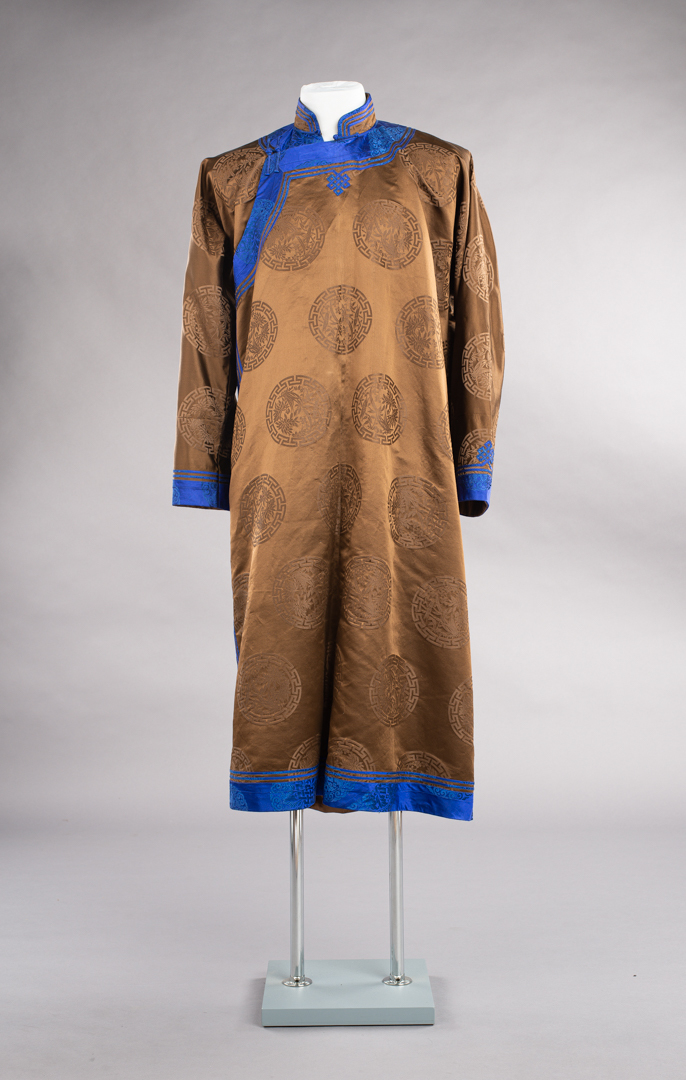 Mongolian coat – deel | Asia and Pacific Museum in Warsaw Poland